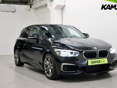 BMW M140iM140 i Sv-såld P-sensorer 2017, Halvkombi