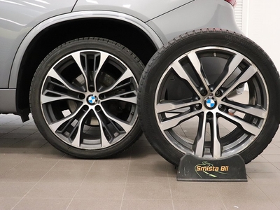 BMW X5 M50d INNOVATION 7-sits PANO H/K D-Värm VAT/MOMS 381hk