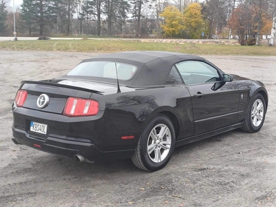 Ford Mustang Convertible