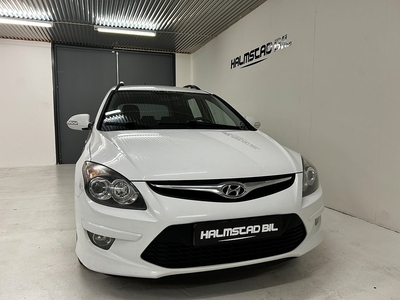 Hyundai i30 cw 1.6 CRDi Euro 5 *NYSERVAD*