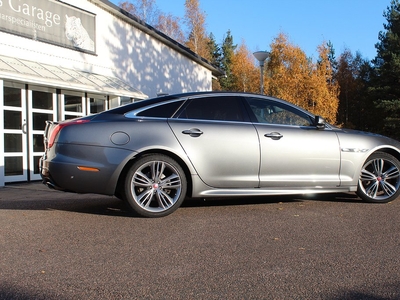 Jaguar XJ 3.0 V6 S/C AWD, R-sport, sista faceliften, lågmil