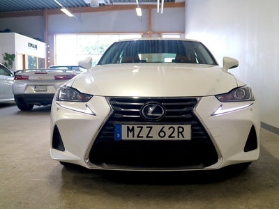 Lexus IS 300h 2.5 CVT 223hk BACKKAMERA AD FART RATTVÄRME