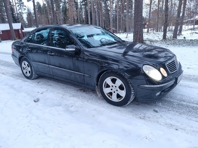 Mercedes-Benz E 220 CDI Avantgarde 