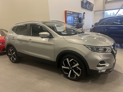 Nissan Qashqai 1.2 DIG-T XTRONIC-CVT Tekna Pano navi drac