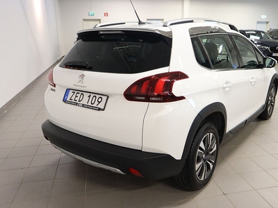 Peugeot 2008 Active 1.2 PureTech 82hk - Carplay. Panorama