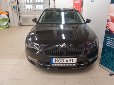 Skoda Superb Kombi 2.0 TDI 4x4 DSG Sekventiell Style, Businessline Euro 6