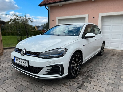 Volkswagen Golf GTE 1.4 TSI DSG Sekventiell Euro 6 204hk