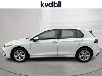 Volkswagen Golf VIII 1.0 TSI 5dr (110hk)