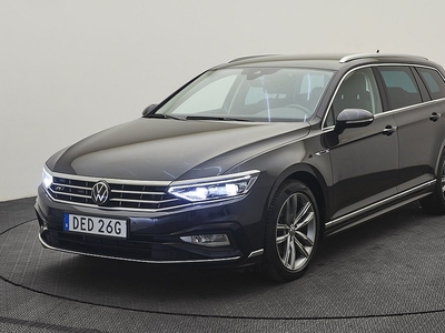 Volkswagen Passat Sportscombi TDI200 DSG 4M R-LINE/Executive