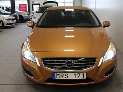 Volvo S60 T4F Powershift Momentum NAVI