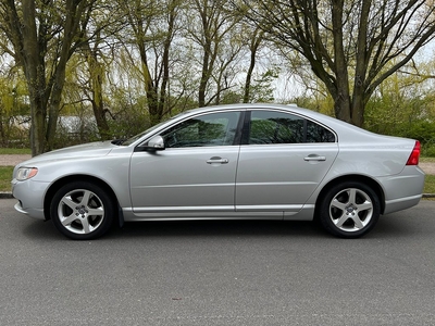 Volvo S80 2.5T Geartronic Summum Skinn/Drag/P-sensor 200hk