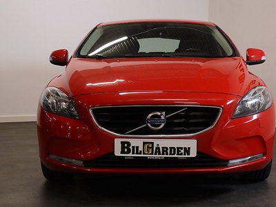 Volvo V40 T3 Kinetic / Kamera / Bytt Kamrem / Drag