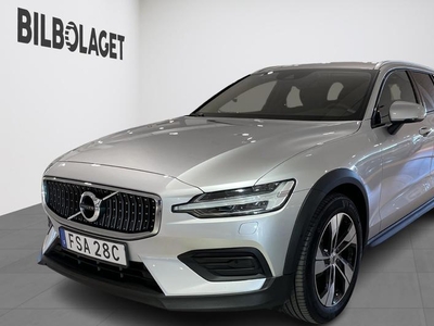 Volvo V60Cross Country B4 AWD D Adv NaviP Edt DRAG VOC NAV BKAMERA 2022, Kombi