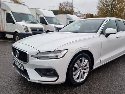 Volvo V60D4 Geartronic Momentum Advanced D-VÄRM 2019, Kombi