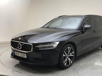 Volvo V60T8 AWD Twin Engine 2020, Kombi