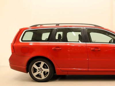 Volvo V70 D2 Momentum Drag Taklucka Navi Värmare 115hk