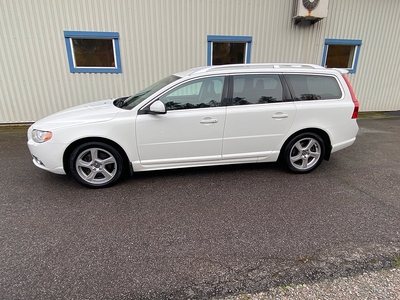 Volvo V70 D5 AWD Geartronic Summum Euro 5