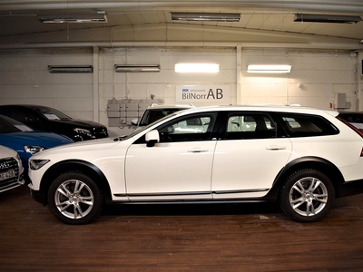 Volvo V90 Cross Country D4 AWD Momentum 190hk Backkamera VOC