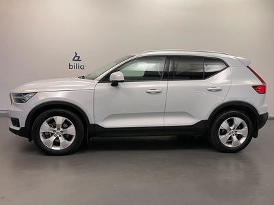 Volvo XC40 B4 AWD Bensin Momentum Advanced SE / 50% rabatt på vinterhjul /