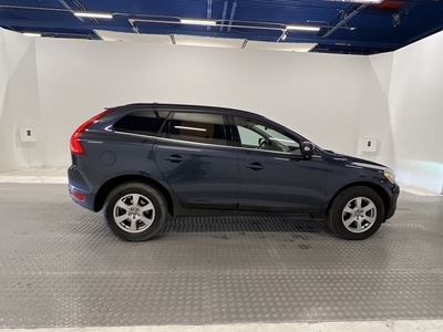 Volvo XC60 D3 AWD Momentum Värmare Drag BLIS Välservad