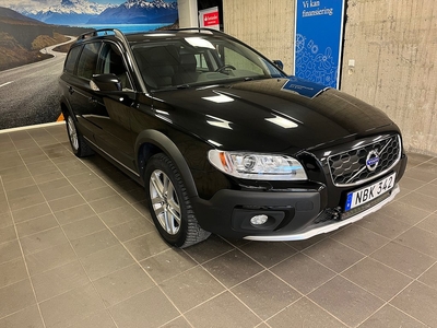 Volvo XC70 D4 AWD Dynamic Edition Drag I Voc I Skinn I Vhjul