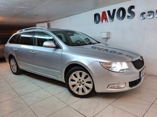 Skoda Superb Kombi 2.0 TDI Elegance Drag M-Värmare