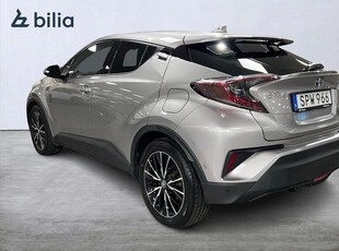 Toyota C-HR Hybrid 1,8 Executive Skinn JBL Teknik Webasto Drag