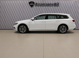 Volkswagen Passat Sportscombi 1.5 TSI Navi Värmare Drag