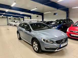 Volvo V60 Cross Country D4 AWD Auto Classic, Momentum 190hk