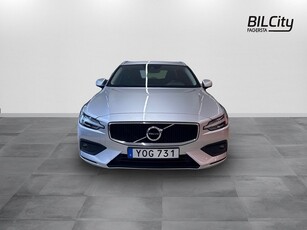 Volvo V60 D4 Momentum Advanced Edition