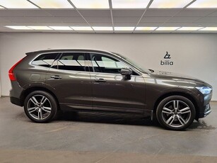 Volvo XC60 T5 AWD Momentum Advanced SE