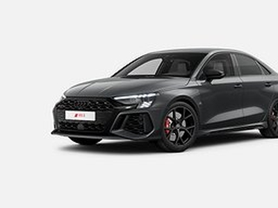 Audi RS3 Limousine TFSI 400hk Quattro S-tronic På väg hem