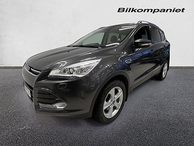 Ford Kuga 2.0 Titanium X AWD Aut Drag Värmare Vinterhjul