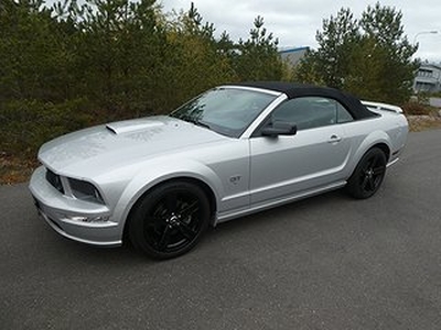 Ford Mustang GT Cab