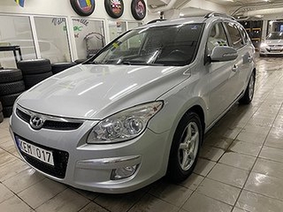 Hyundai i30 cw 1.6 CRDi Euro 4 Automat LÅG MIL