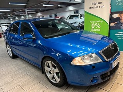 Skoda Octavia RS 2.0 (200hk)*Nyservade *S&V-däck