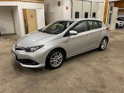 Toyota Auris Hybrid 1,8 HSD 5dr Active Vinterhjul Motorvärmare