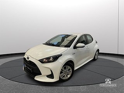 Toyota Yaris Hybrid CVT, 116hk