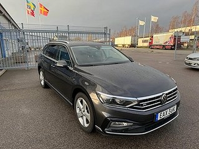 Volkswagen Passat Sportscombi 2.0 TDI BlueM 4M R-line