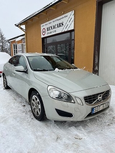 Volvo S60 T4 Powershift Momentum Bes Drag