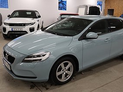 Volvo V40 D2 Momentum *VOC/Drag/P-värm* Euro 6 (120HK)