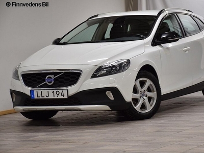 Volvo V40Cross Country D2 Momentum Business E 2015, Kombi