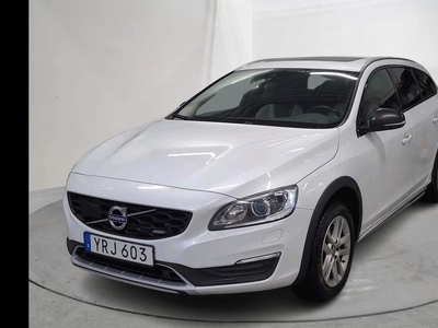 Volvo V60D4 Cross Country AWD 2018, Kombi