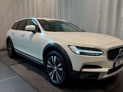 Volvo V90Cross Country D4 AWD Advanced SE III 2020, Kombi