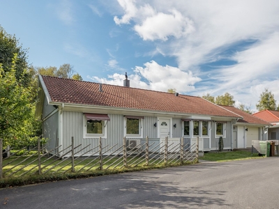 Friliggande villa - Skövde Västra Götaland