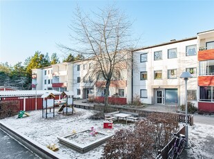 Lägenhet till salu på Ringvägen 84 i Västerhaninge - Mäklarhuset