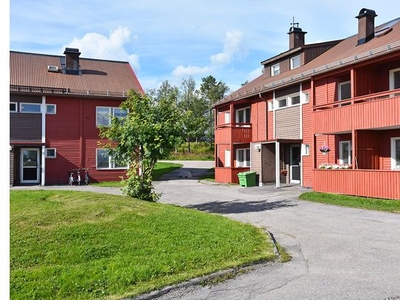 Hyr ett 2-rums lägenhet på 62 m² i Kiruna