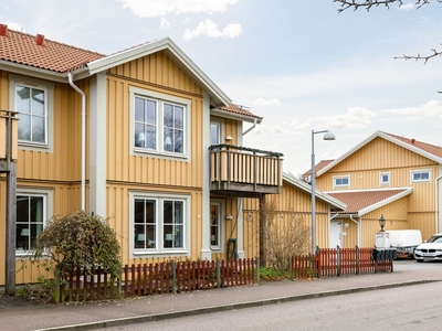 Bostadsrättslägenhet - ALINGSÅS Västra Götaland