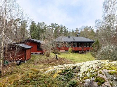 Friliggande villa - Almunge Uppsala