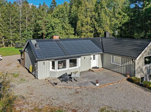 Strandlinjevägen 12 Södernäs 4 rok, 110 kvm, Värmdö